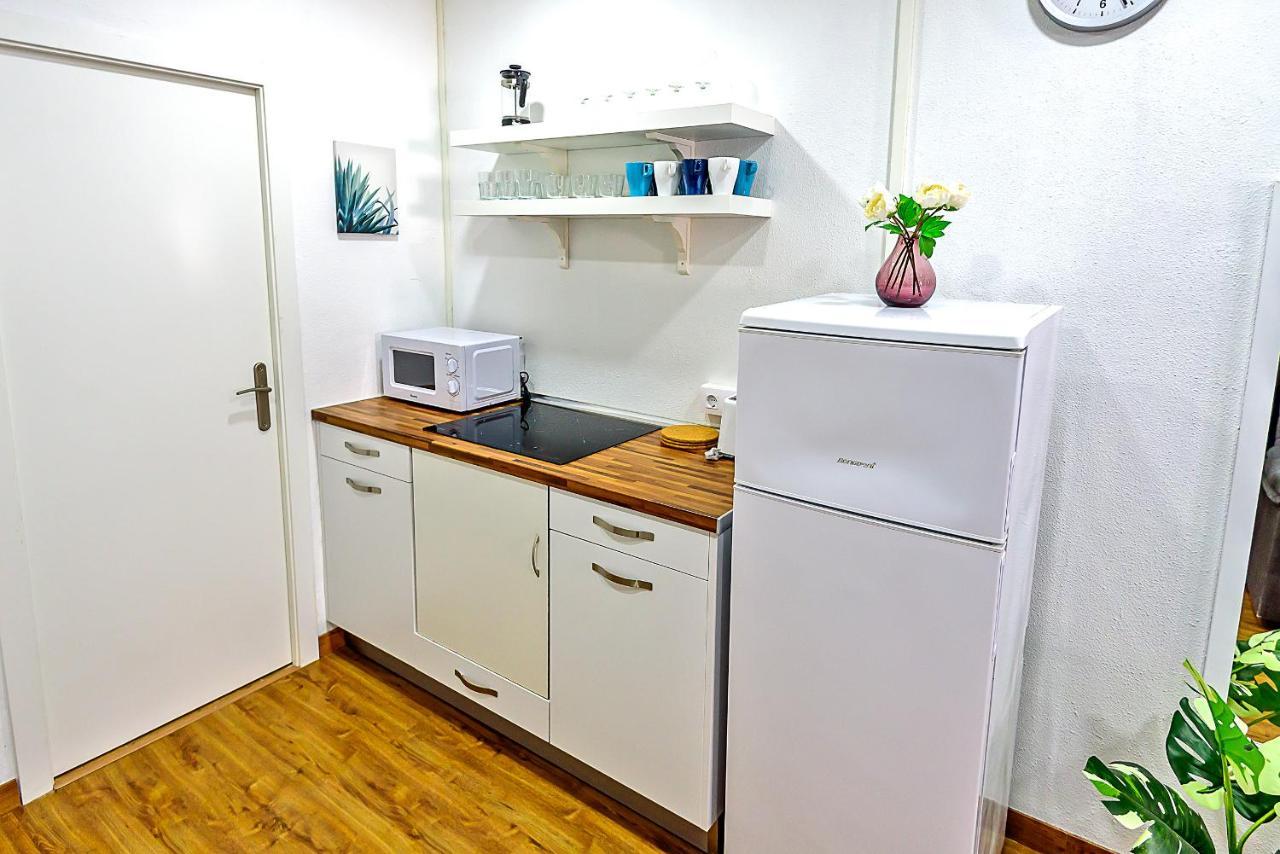 Plaza Noria Apartments With Balconies 엘푸에르토데산타마리아 외부 사진